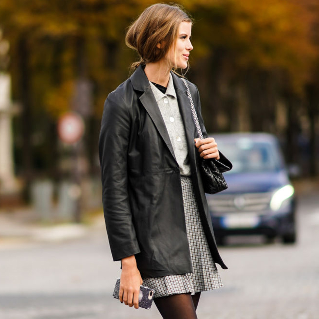 Oversize’owa marynarka ze skóry zamiast marynarki? Poznaj HOT TREND na lato 2021!